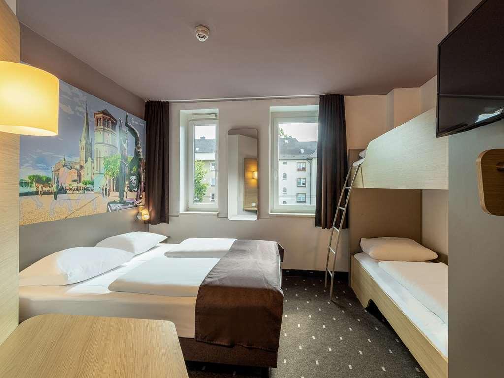 B&B Hotel Dusseldorf-Mitte Szoba fotó